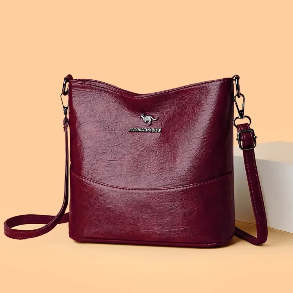 Miękka torebka crossbody ze sk – Interior Design Japan recenzja i cena