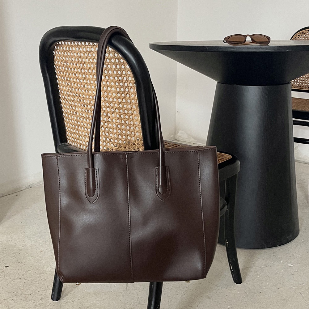 CGCBAG projektant mody luksuso – Interior Design Simple recenzja i cena