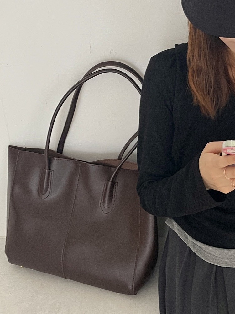 CGCBAG projektant mody luksuso – Interior Design Simple recenzja i cena