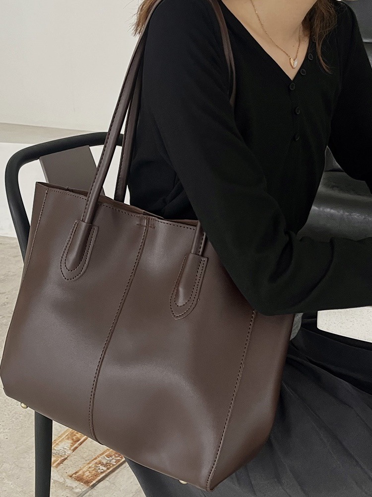 CGCBAG projektant mody luksuso – Interior Design Simple recenzja i cena